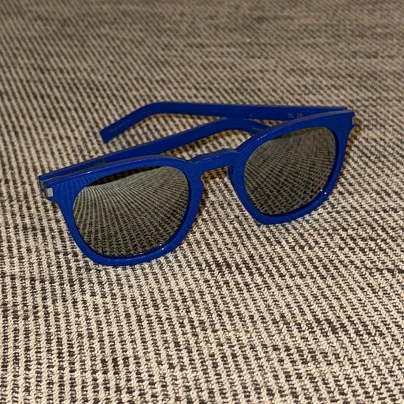 Saint Laurent Blue Sunglasses - Picture 8 of 9